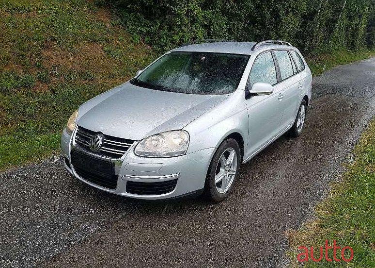 2007' Volkswagen Golf photo #1