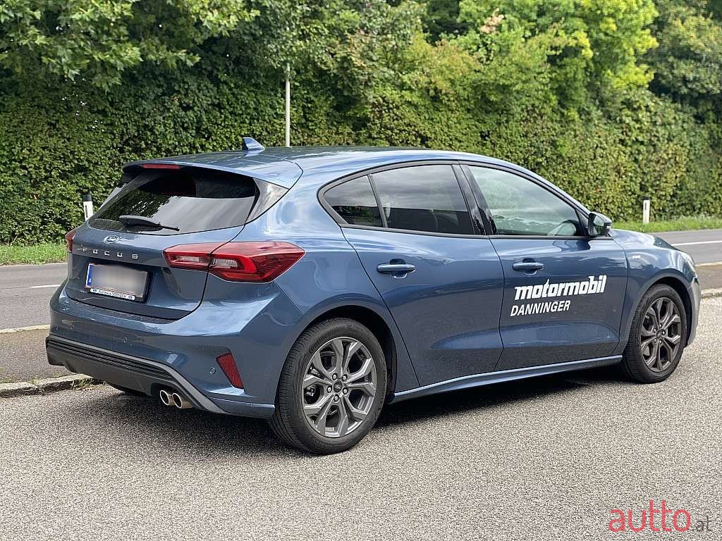 2023' Ford Focus photo #4