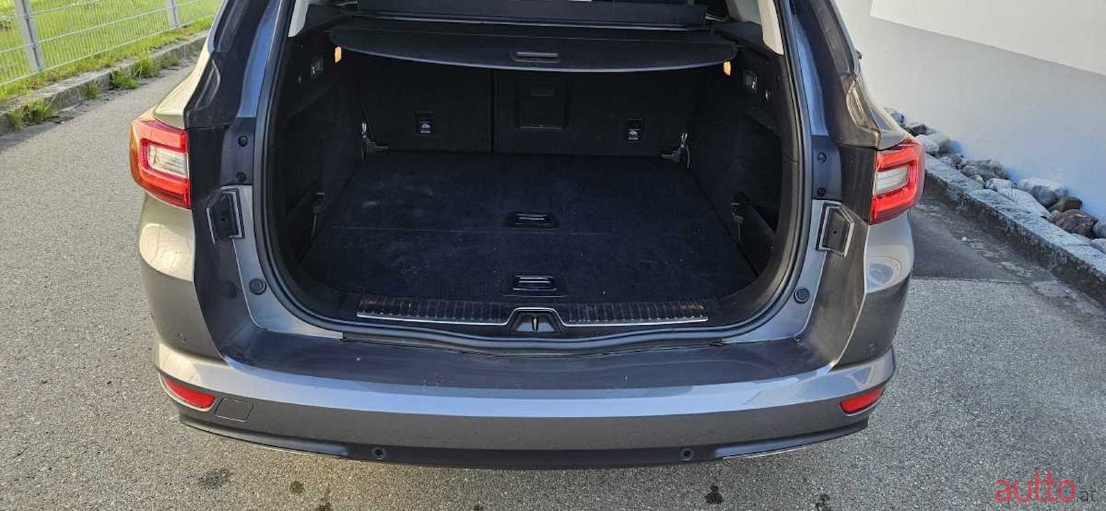 2017' Renault Talisman photo #7