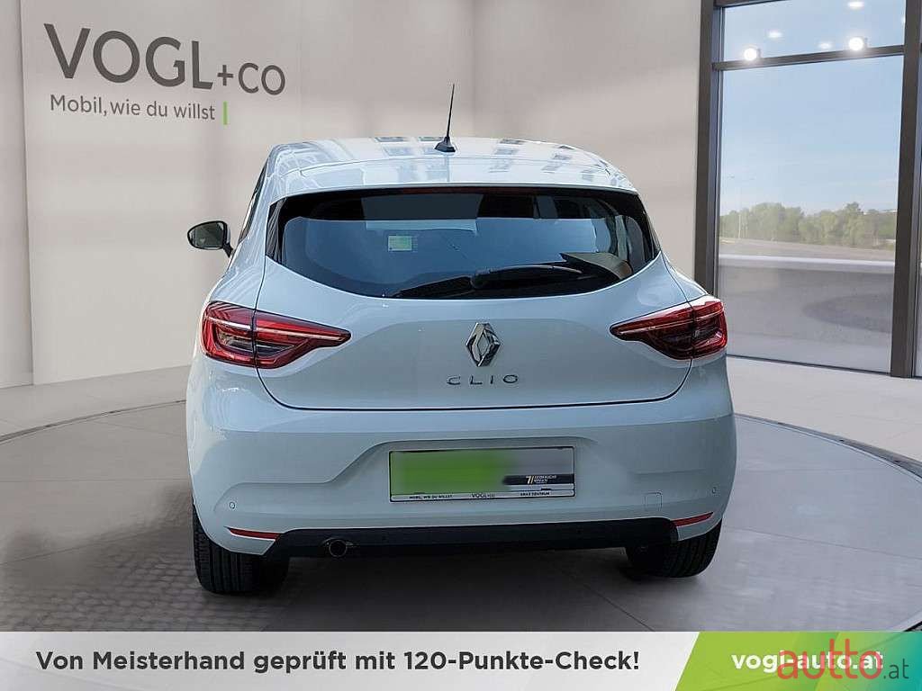 2022' Renault Clio photo #5