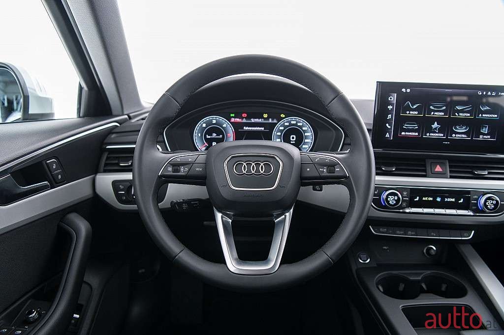 2020' Audi A4 photo #5