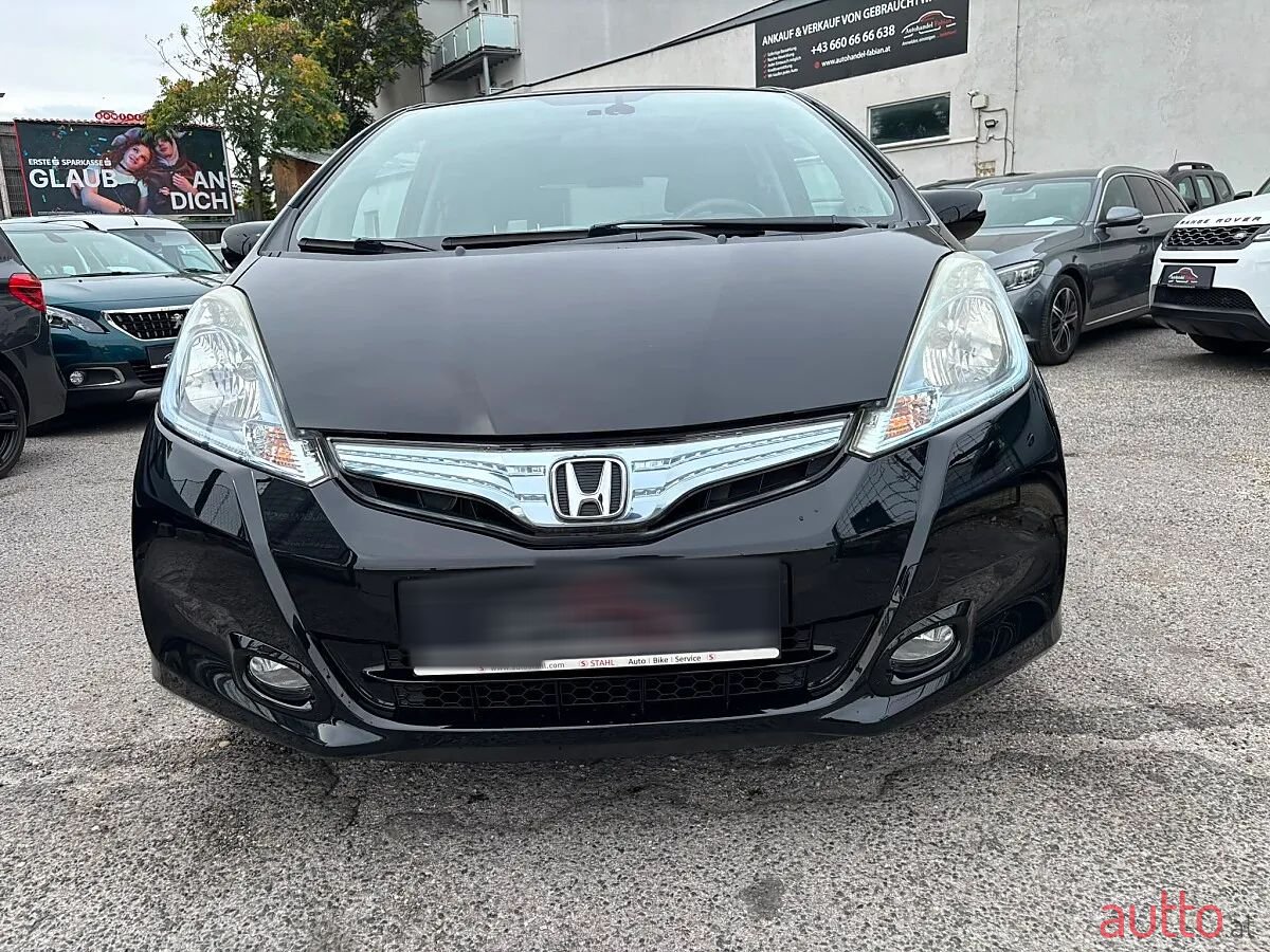 2012' Honda Jazz photo #2