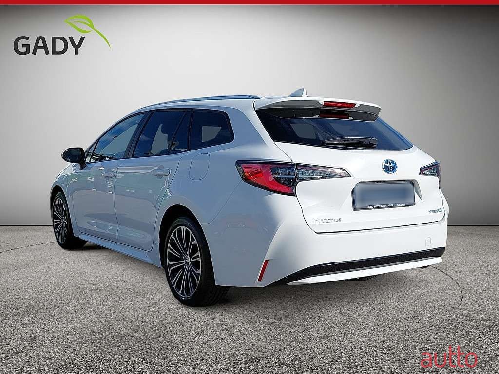2022' Toyota Corolla photo #3