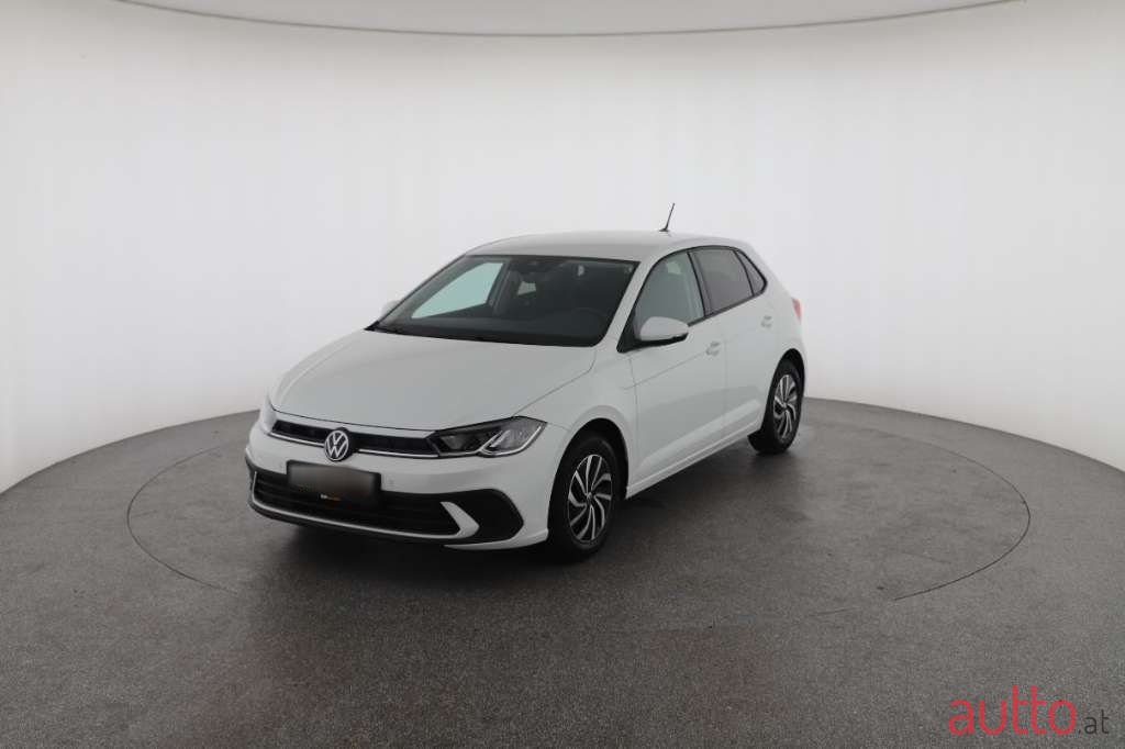 2023' Volkswagen Polo photo #3