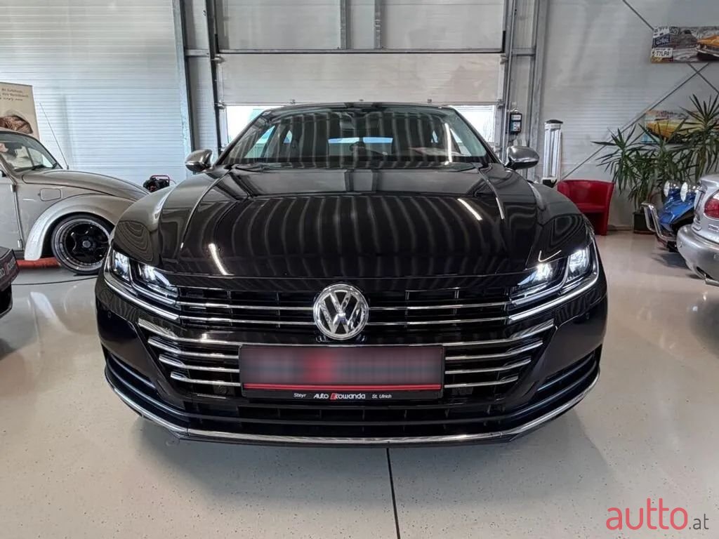 2017' Volkswagen Arteon photo #4