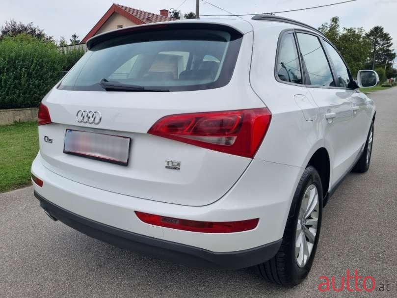 2013' Audi Q5 photo #5