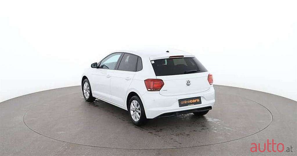 2019' Volkswagen Polo photo #4