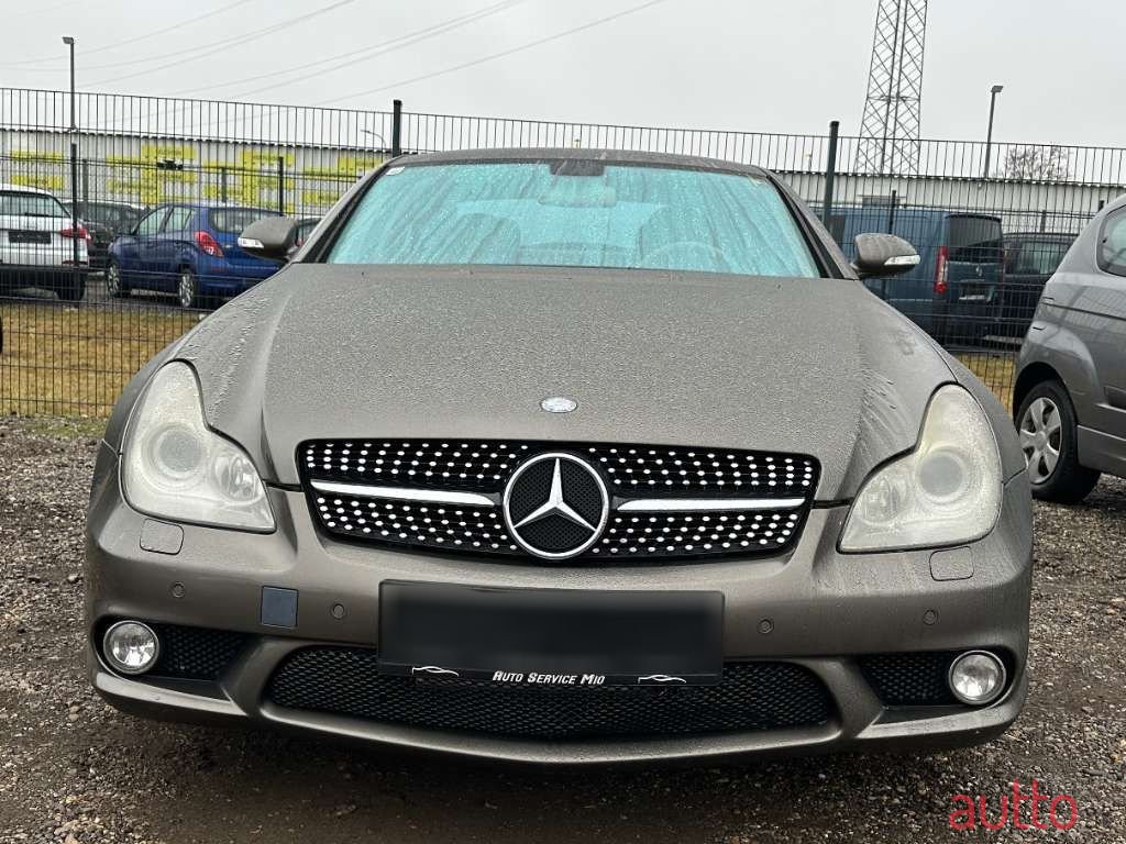 2005' Mercedes-Benz Cls-Klasse photo #2