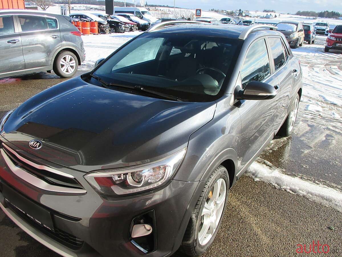 2018' Kia Stonic photo #1