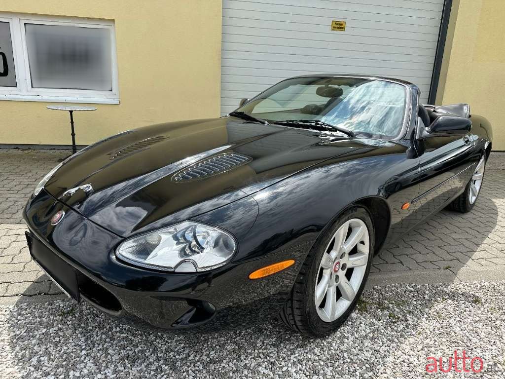 1999' Jaguar XKR photo #2