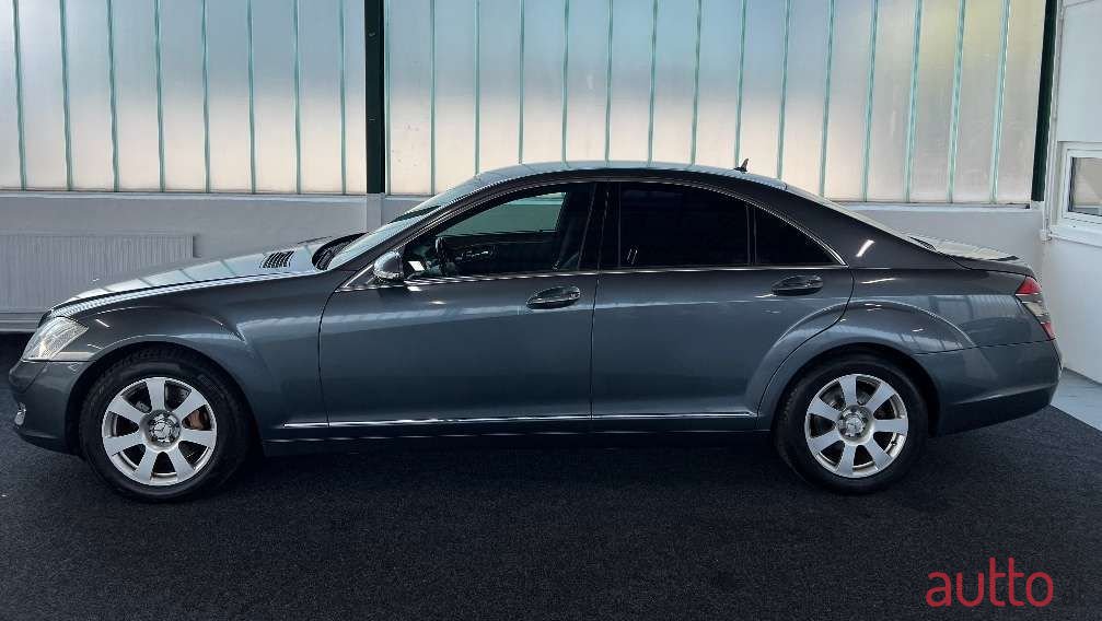 2006' Mercedes-Benz S-Klasse photo #2