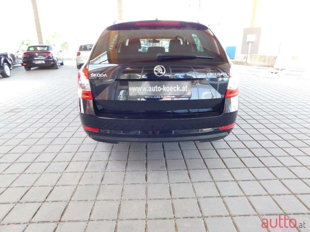 2018' Skoda Octavia photo #5