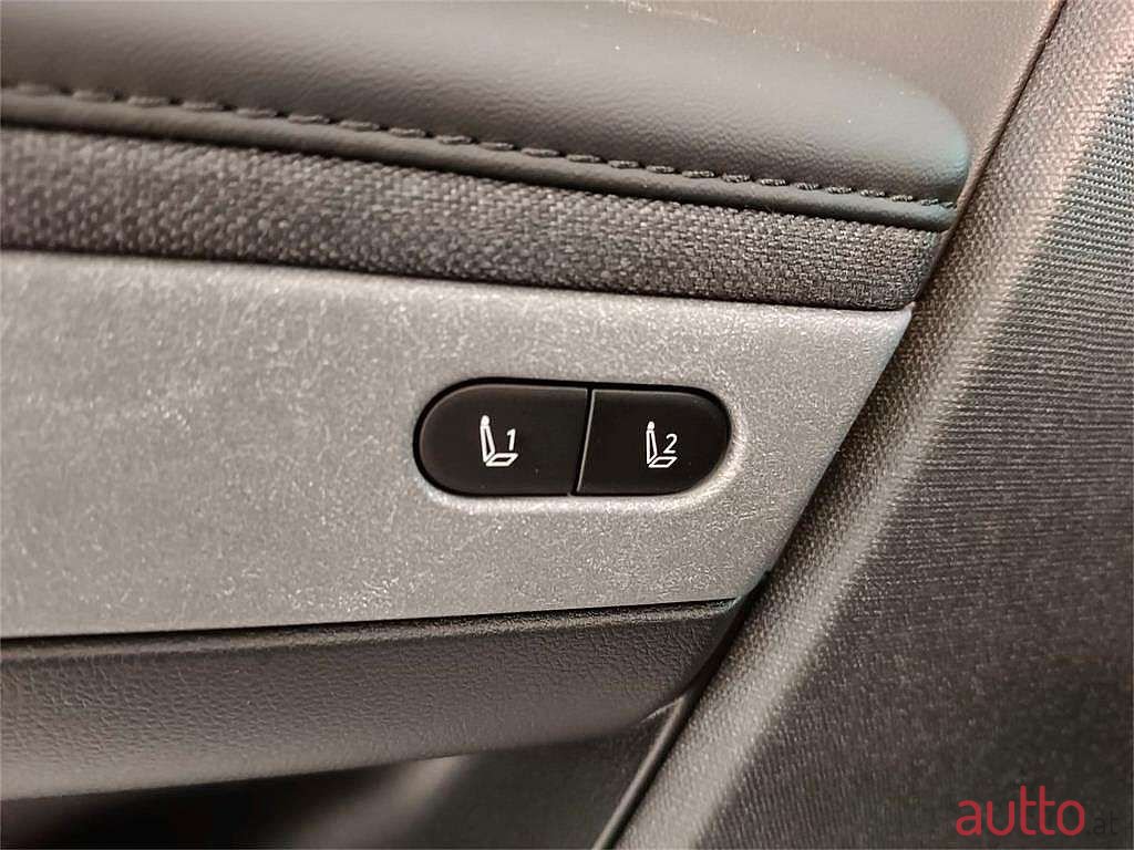 2024' Hyundai Ioniq 5 photo #6