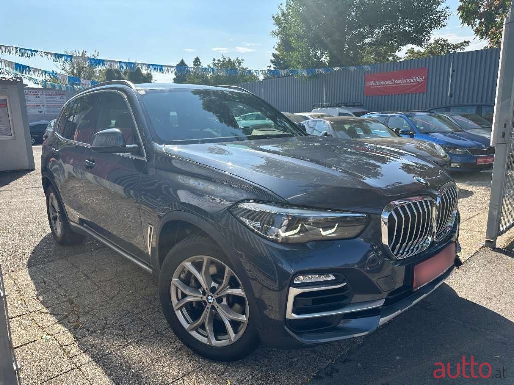 2019' BMW X5 photo #3