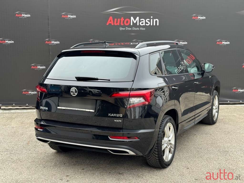 2019' Skoda Karoq photo #2
