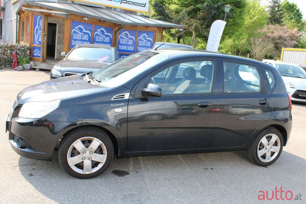 2009' Chevrolet Aveo photo #4