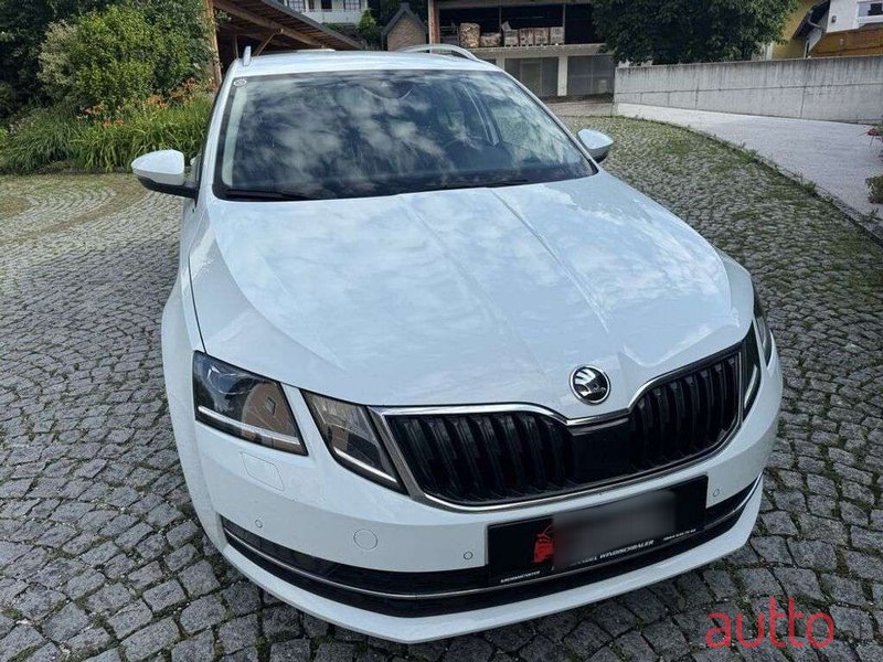 2019' Skoda Octavia photo #3