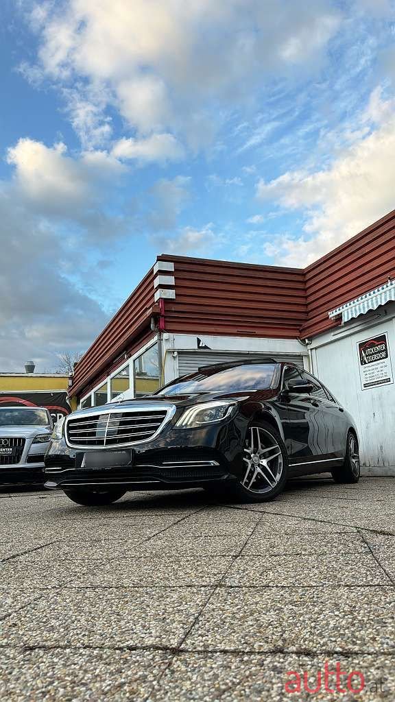 2018' Mercedes-Benz S-Klasse photo #5