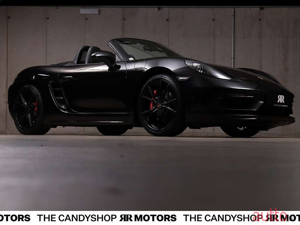 2020' Porsche Boxster photo #2