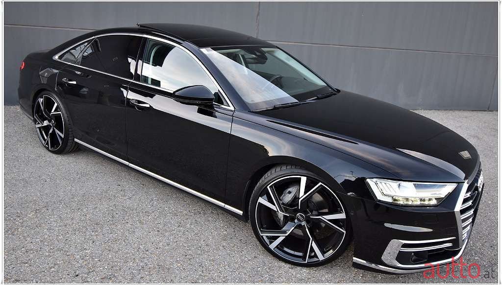2019' Audi A8 photo #3