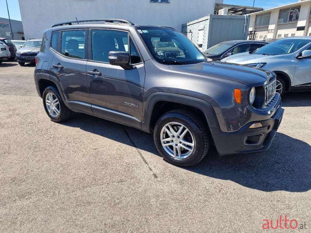 2018' Jeep Renegade photo #6