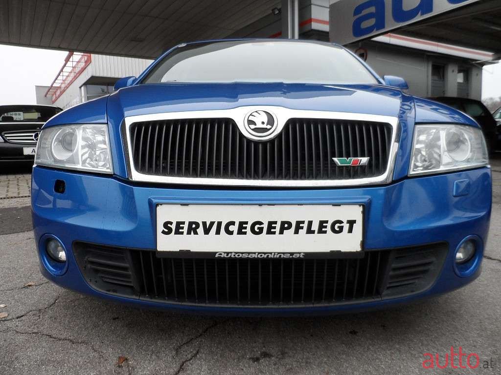 2007' Skoda Octavia photo #1