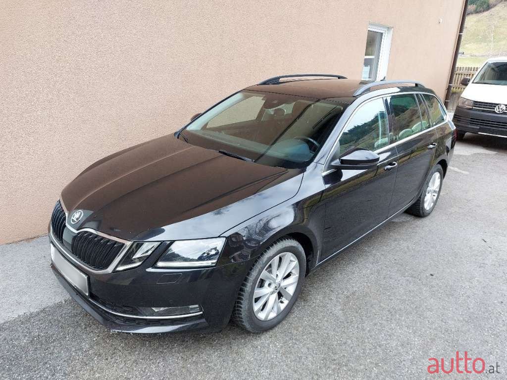 2018' Skoda Octavia photo #3