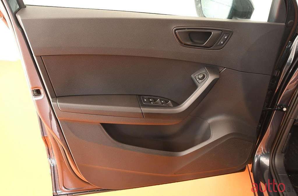 2023' SEAT Ateca photo #3