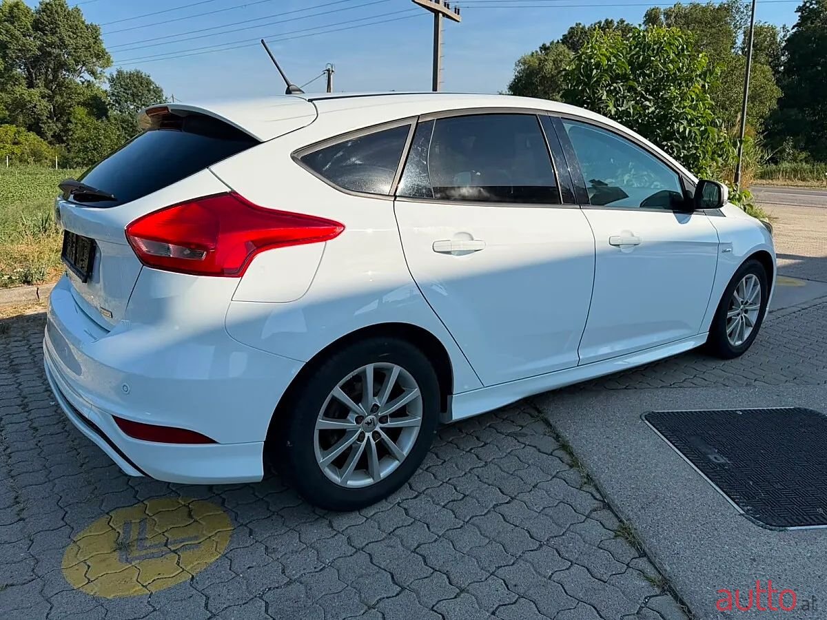 2018' Ford Focus photo #4