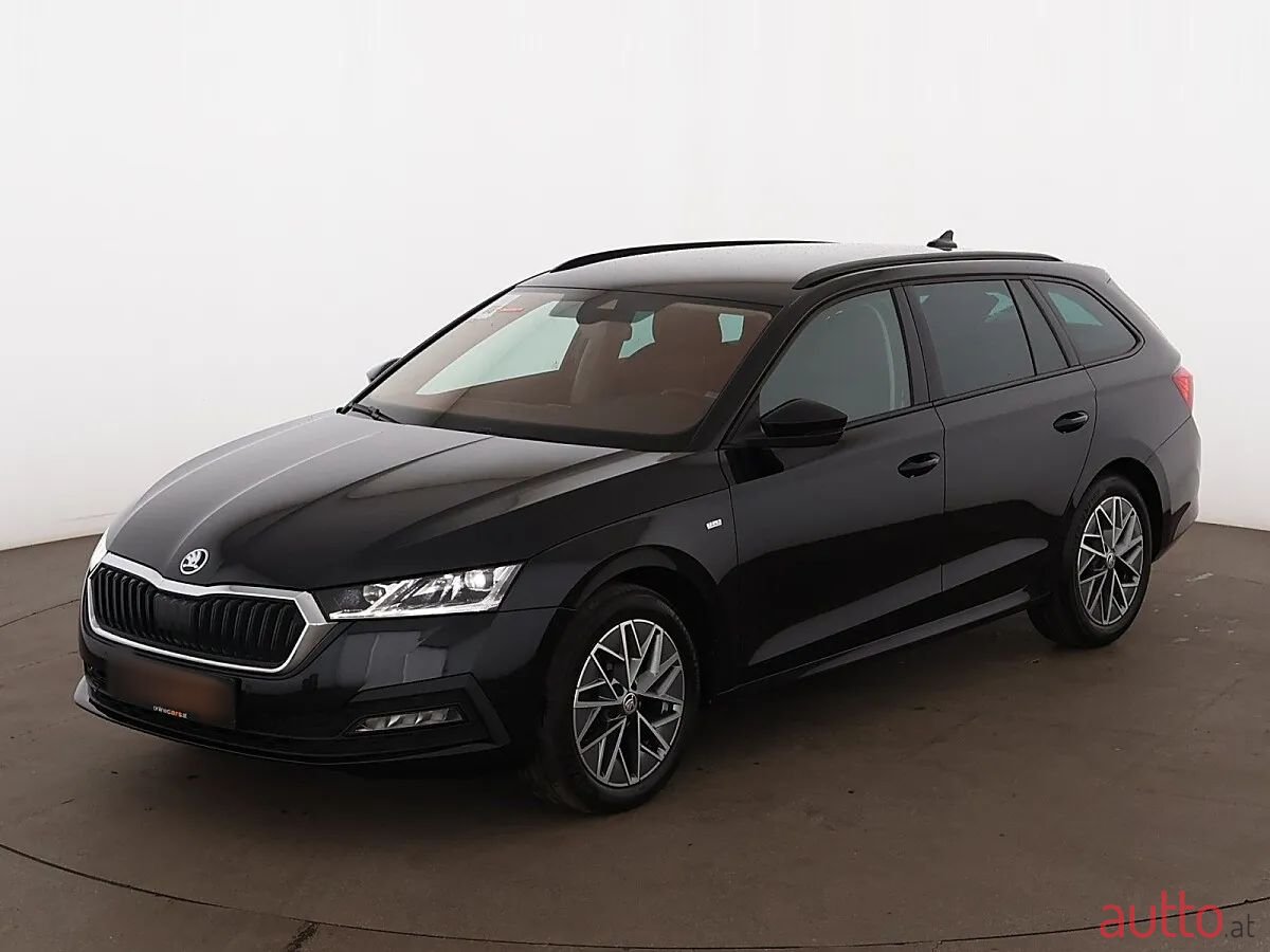 2023' Skoda Octavia photo #1