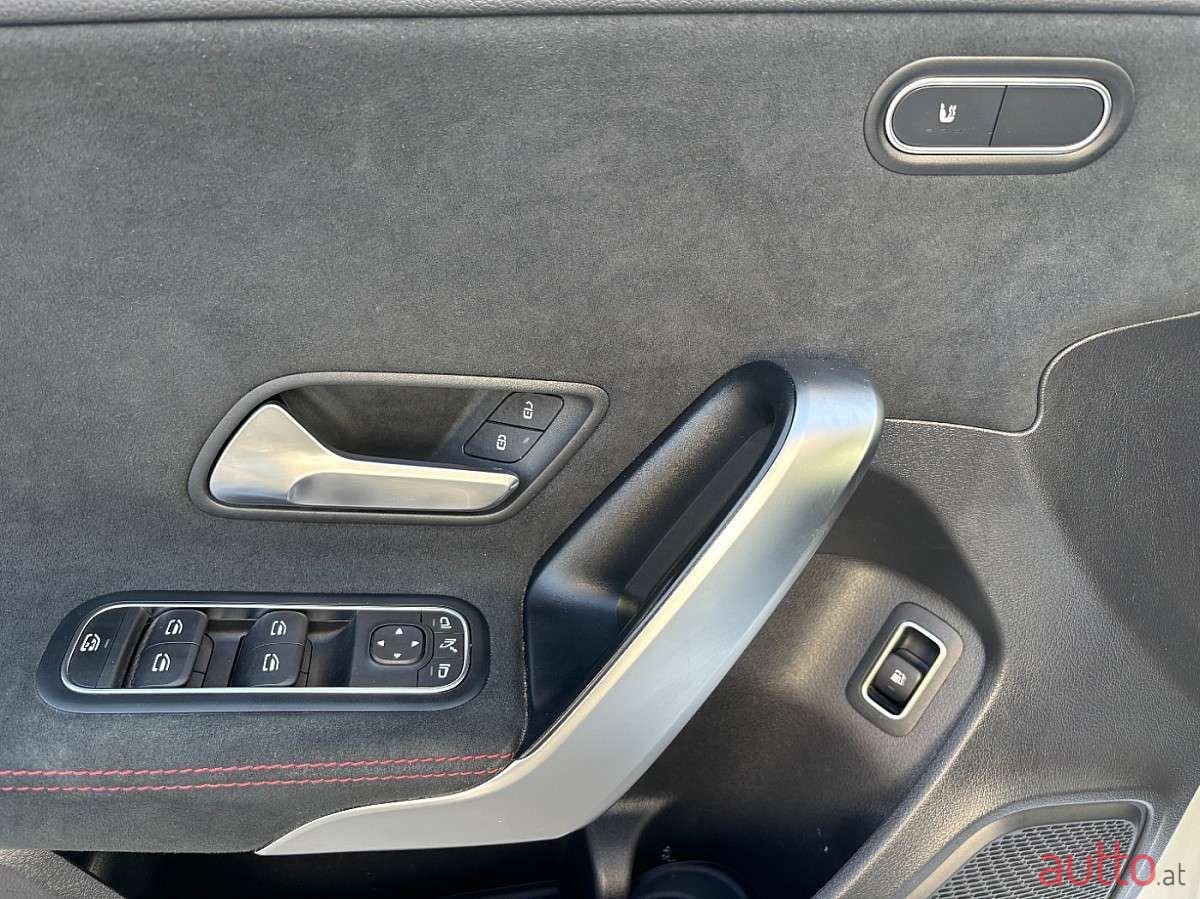 2022' Mercedes-Benz A-Klasse photo #6