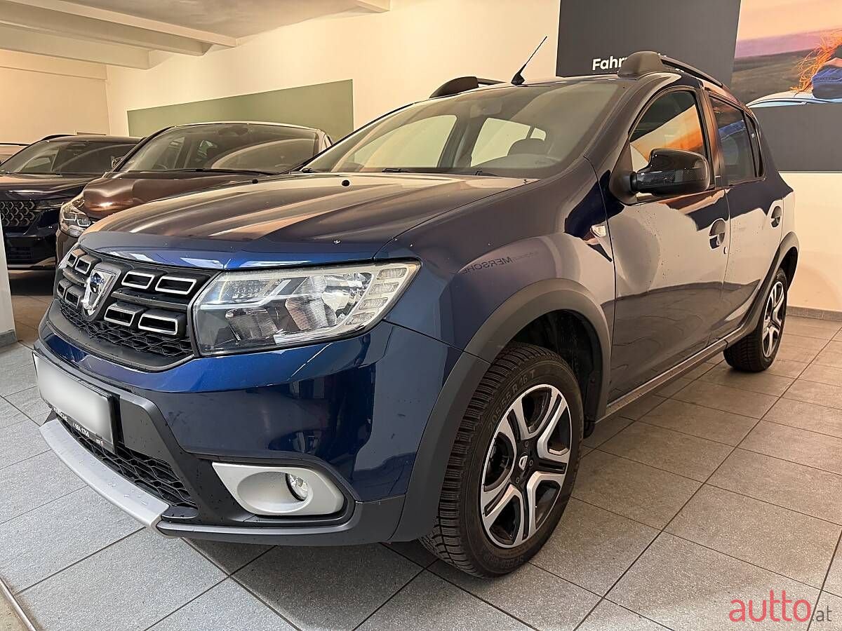 2018' Dacia Sandero photo #2