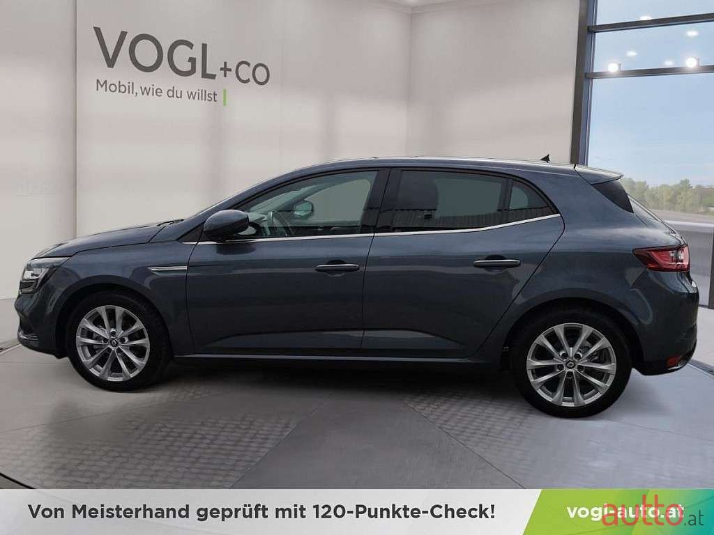 2016' Renault Megane photo #1