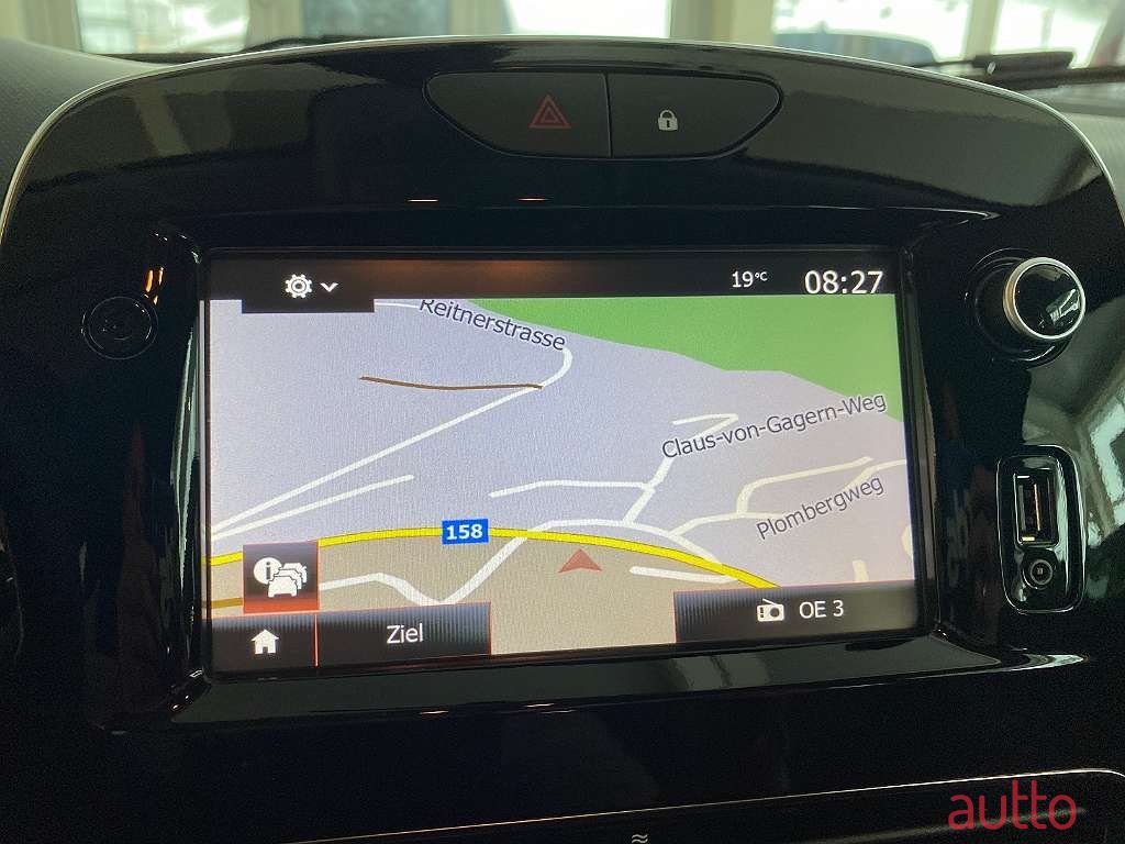 2018' Renault Clio photo #4