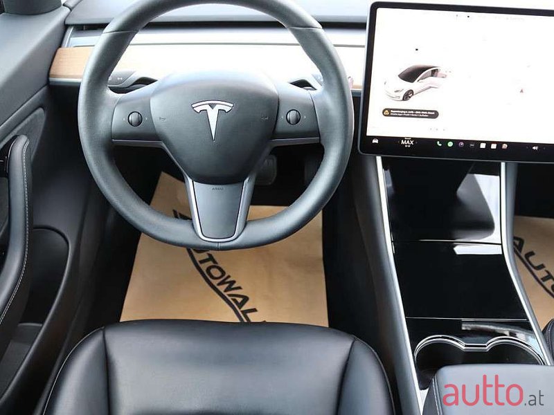 2019' Tesla Model 3 photo #6