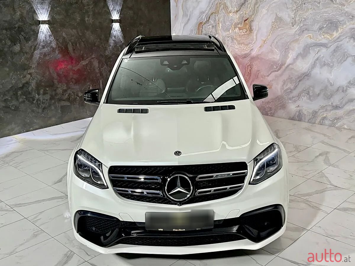 2019' Mercedes-Benz Gls-Klasse photo #6