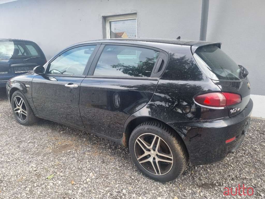 2008' Alfa Romeo 147 photo #5