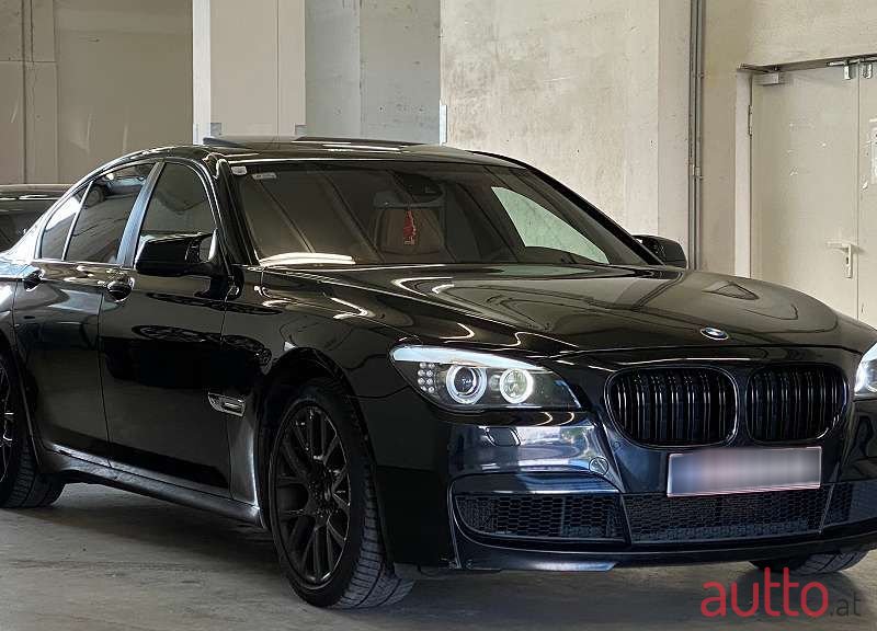 2010' BMW 7Er-Reihe photo #2