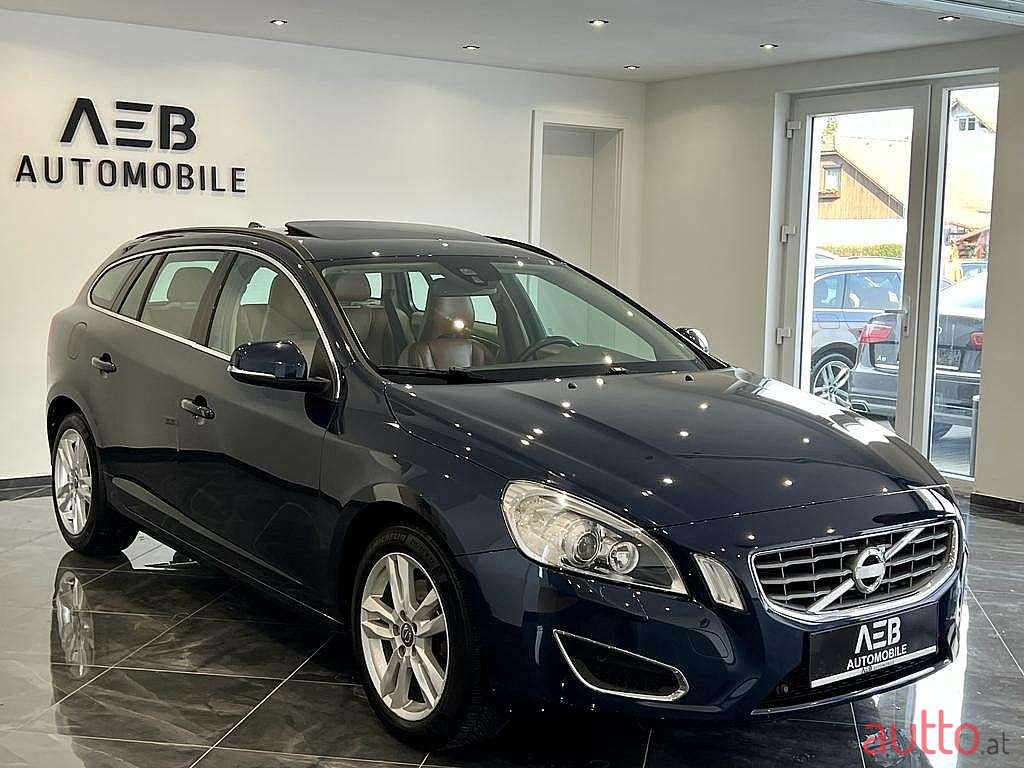 2013' Volvo V60 photo #5