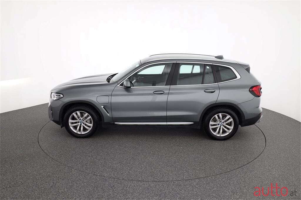 2023' BMW X3 photo #3
