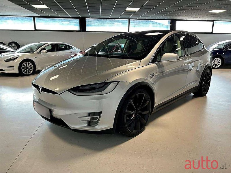 2017' Tesla Model X photo #4