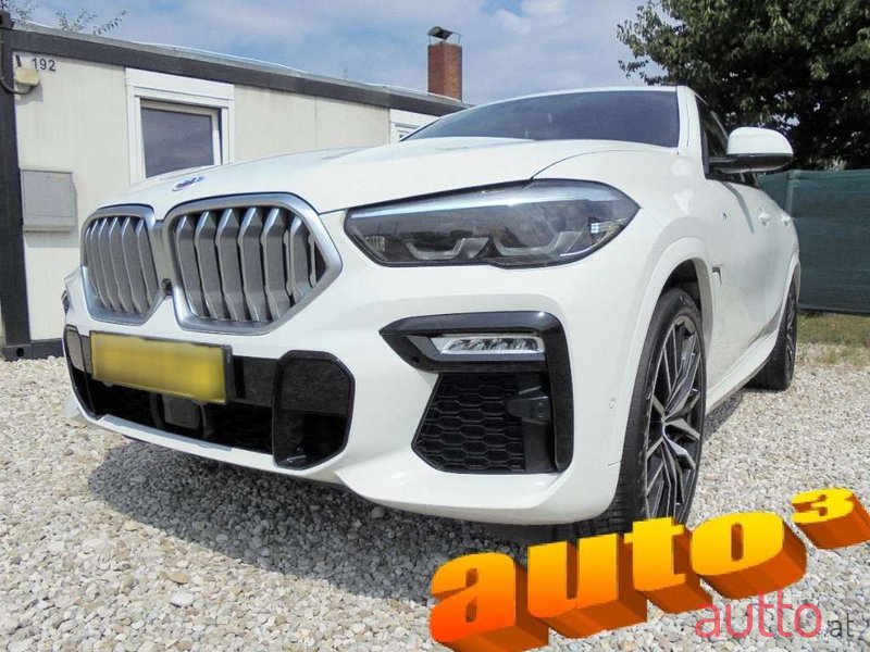 2020' BMW X6 photo #1