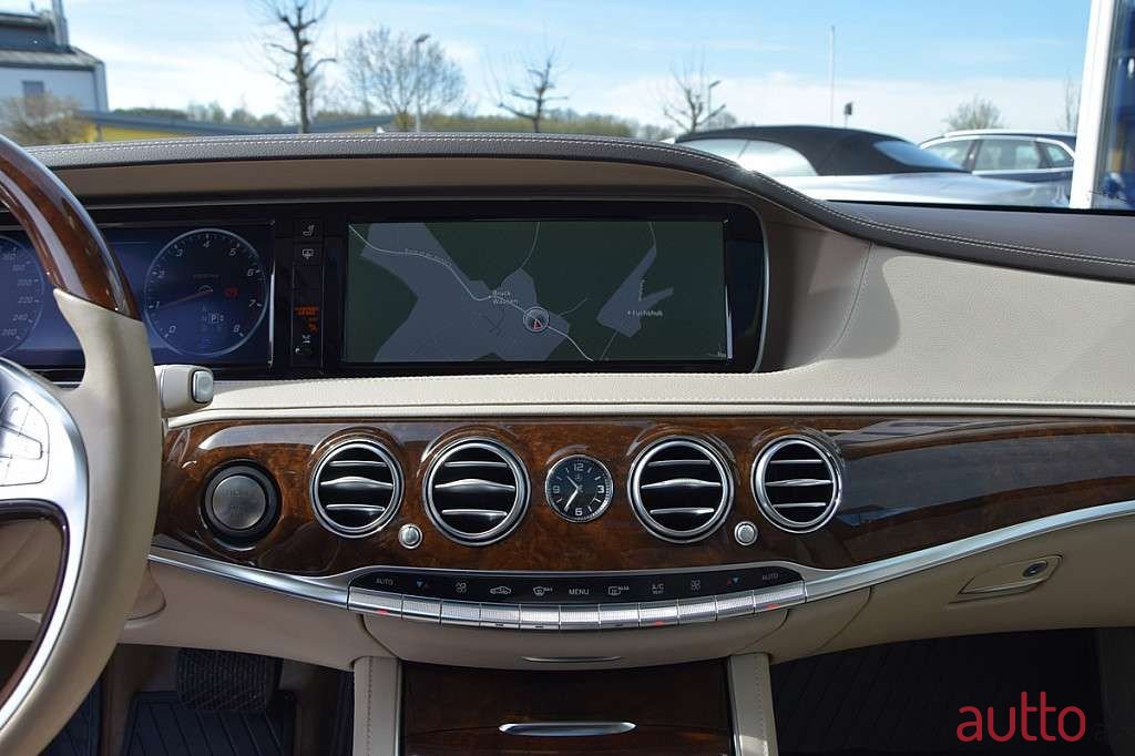 2015' Mercedes-Benz S-Klasse photo #5