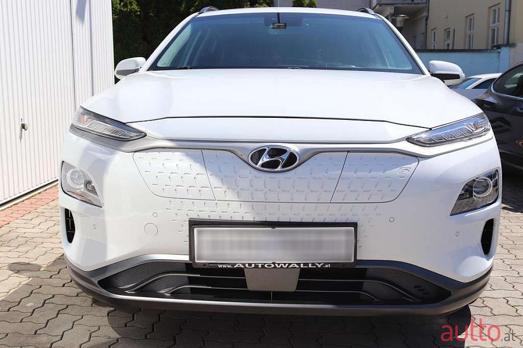2019' Hyundai Kona photo #4
