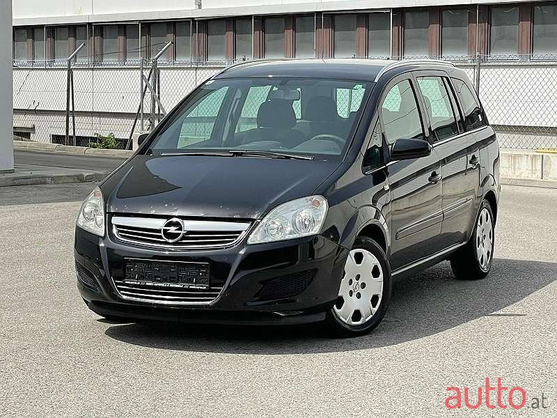 2008' Opel Zafira photo #1
