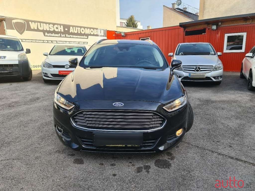 2015' Ford Mondeo photo #2