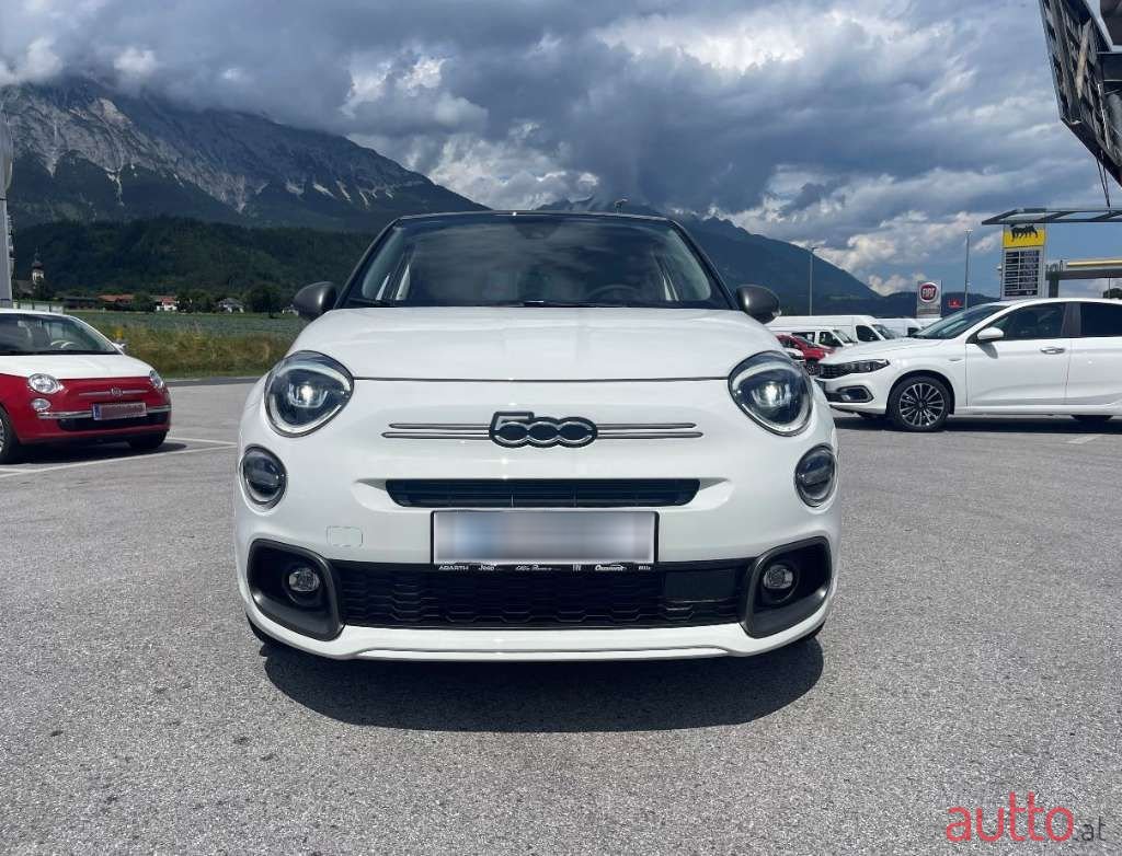 2022' Fiat 500X photo #3