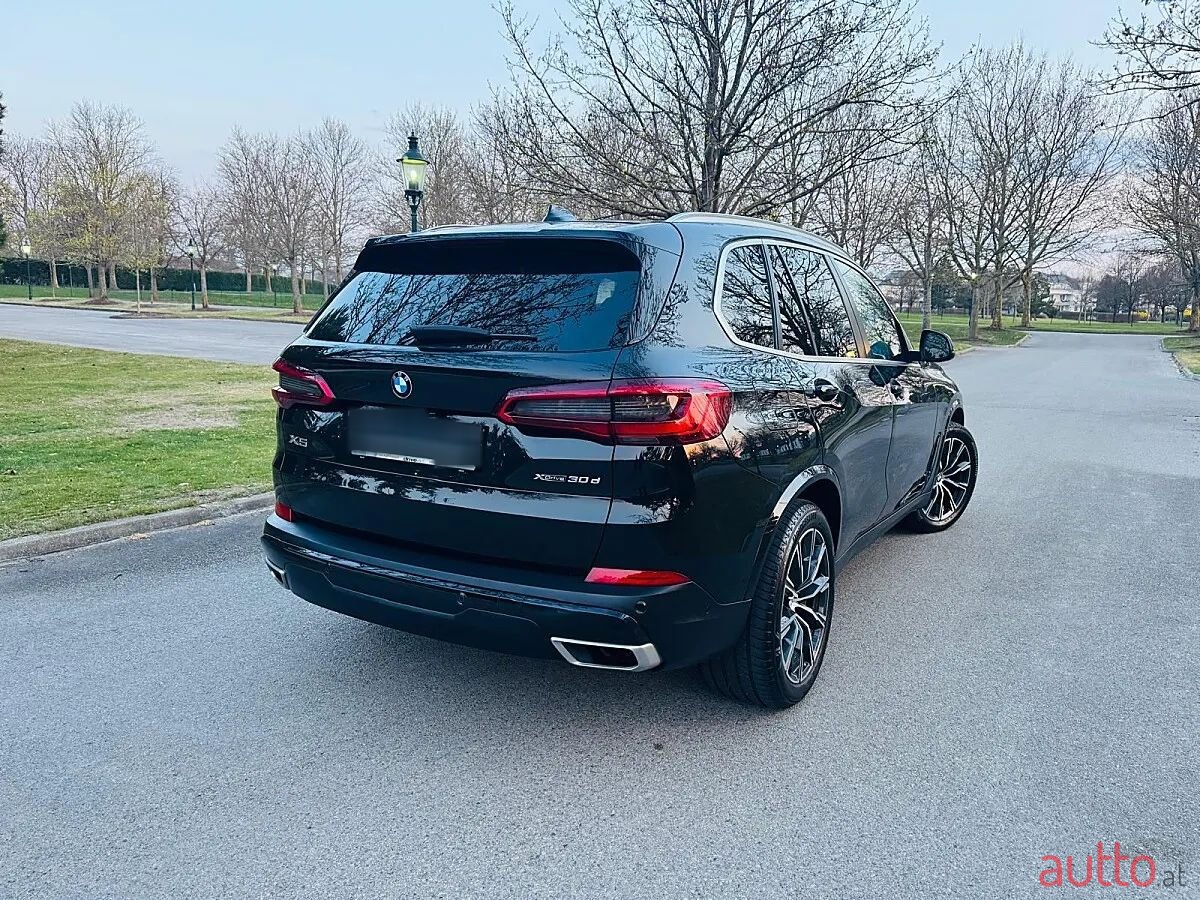 2019' BMW X5 photo #2