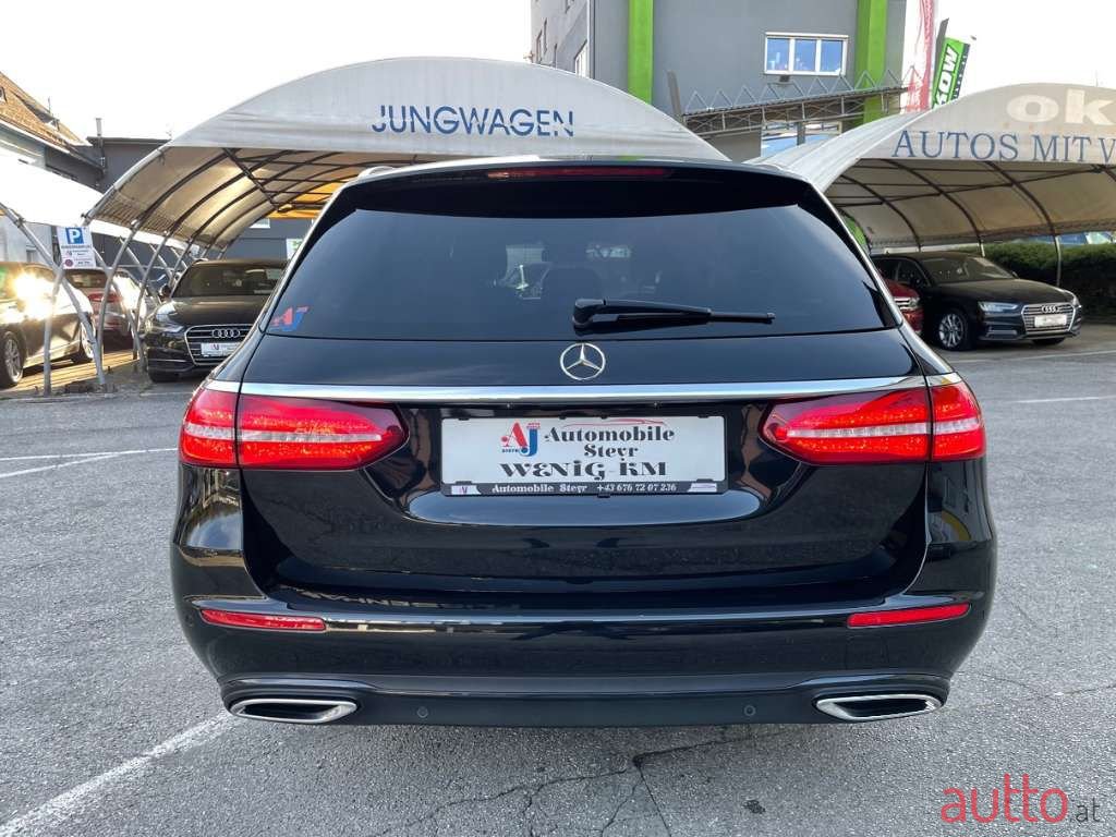 2017' Mercedes-Benz E-Klasse photo #6