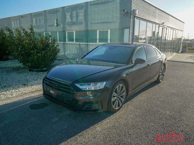 2020' Audi A8 photo #6